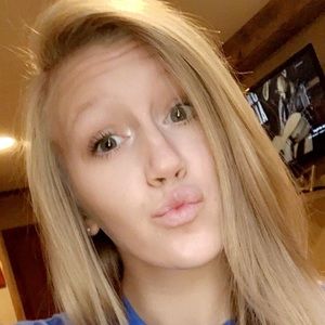 Meet your Posher, Aryn